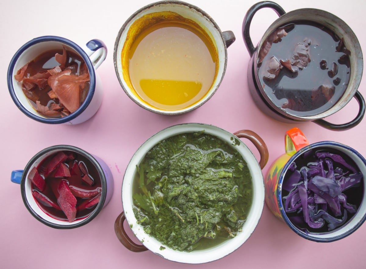Making Natural Dyes with Fruits and Vegetables